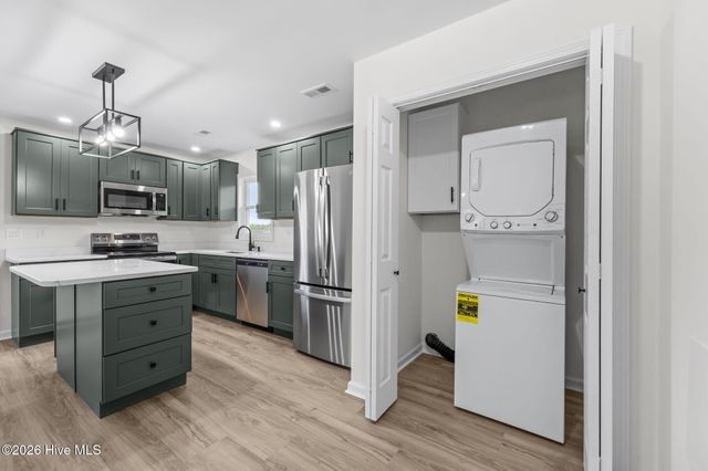 1061 Pactolus HW, Greenville, NC 27834