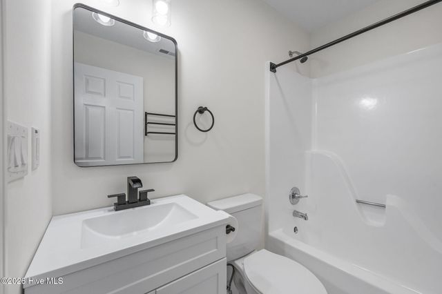 1061 Pactolus HW, Greenville, NC 27834