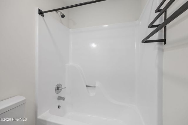 1061 Pactolus HW, Greenville, NC 27834