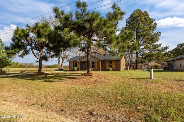 1061 Pactolus HW, Greenville, NC 27834