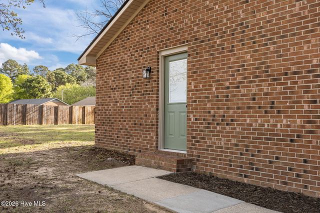 1061 Pactolus HW, Greenville, NC 27834