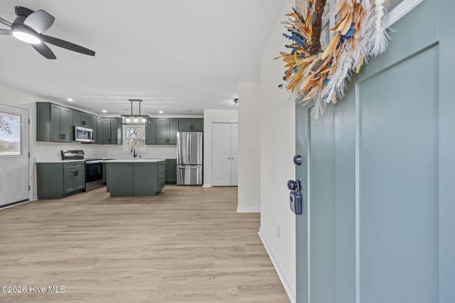 1061 Pactolus HW, Greenville, NC 27834