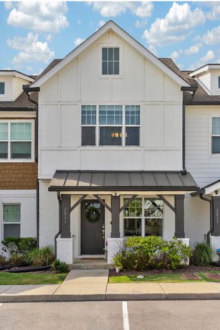 2011 Axis Ave, Old Hickory, TN 37138