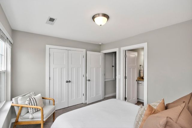 2011 Axis Ave, Old Hickory, TN 37138
