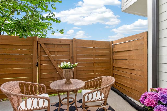 2011 Axis Ave, Old Hickory, TN 37138