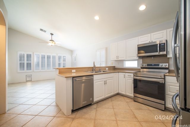 91-1044 Kekaiholo Street, Ewa Beach, HI 96706