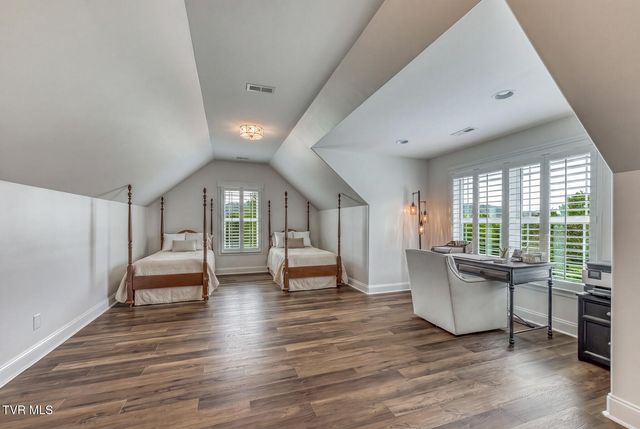 109 Countryside Drive, Johnson City, TN 37604