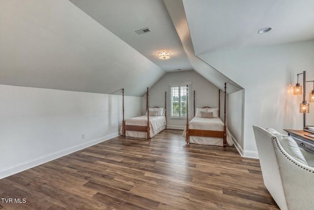 109 Countryside Drive, Johnson City, TN 37604