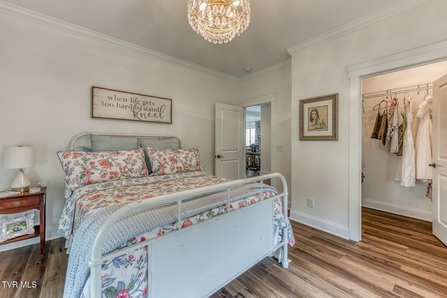 109 Countryside Drive, Johnson City, TN 37604