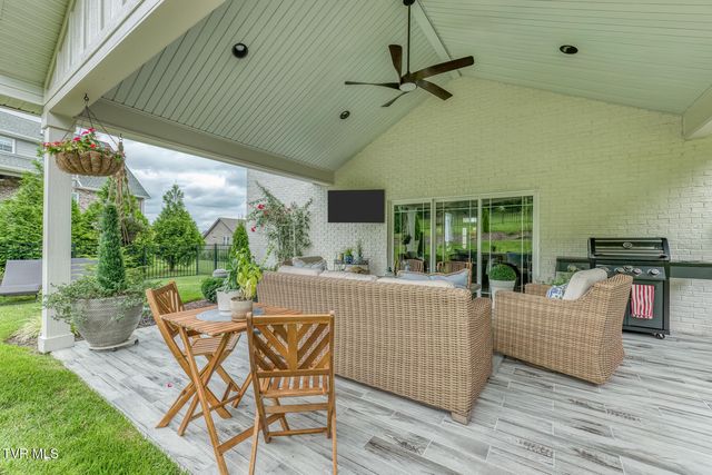 109 Countryside Drive, Johnson City, TN 37604
