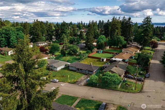 24911 38th Avenue S, Kent, WA 98032