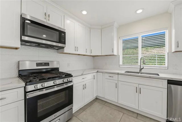 260 Lustrosos Street, Oceanside, CA 92057