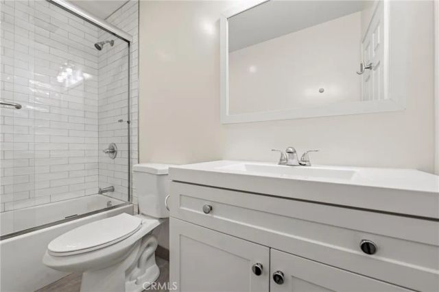 260 Lustrosos Street, Oceanside, CA 92057
