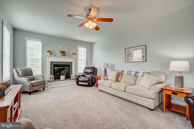 19115 BLACK MAPLE WAY, Hagerstown, MD 21742