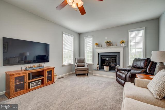 19115 BLACK MAPLE WAY, Hagerstown, MD 21742