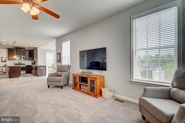 19115 BLACK MAPLE WAY, Hagerstown, MD 21742