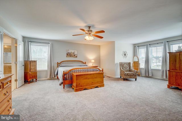 19115 BLACK MAPLE WAY, Hagerstown, MD 21742