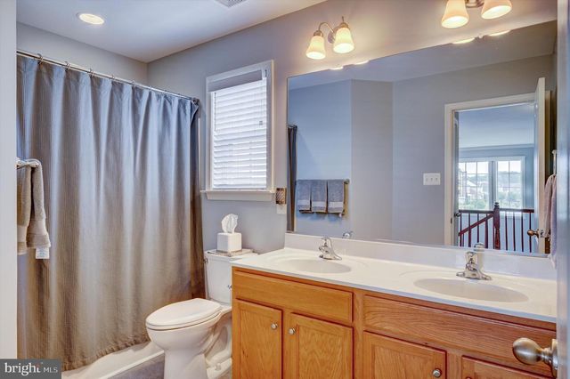 19115 BLACK MAPLE WAY, Hagerstown, MD 21742