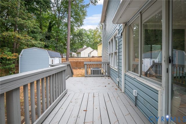 1615 Winters Hill Cir, North Chesterfield, VA 23236