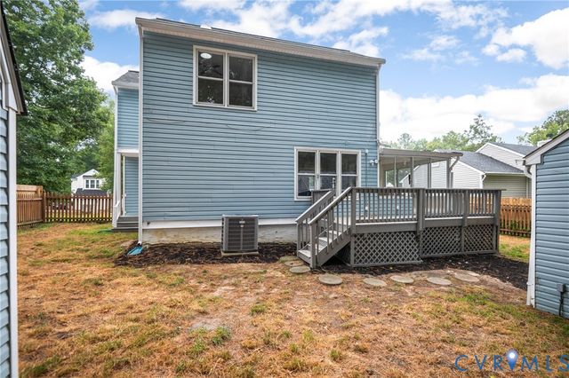1615 Winters Hill Cir, North Chesterfield, VA 23236