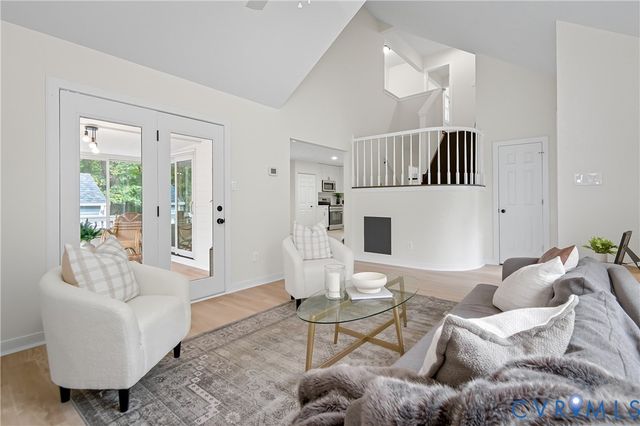 1615 Winters Hill Cir, North Chesterfield, VA 23236