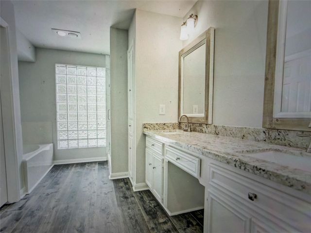 3931 Pleasant Valley Drive, Missouri City, TX 77459