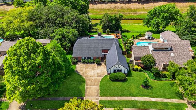 3931 Pleasant Valley Drive, Missouri City, TX 77459