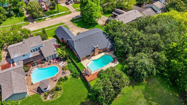 3931 Pleasant Valley Drive, Missouri City, TX 77459