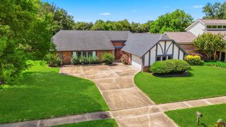 3931 Pleasant Valley Drive, Missouri City, TX 77459