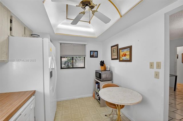 6310 Tall Cypress Circle, Greenacres, FL 33463