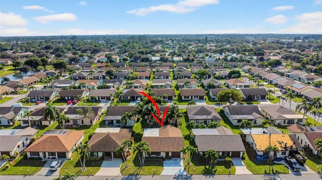6310 Tall Cypress Circle, Greenacres, FL 33463