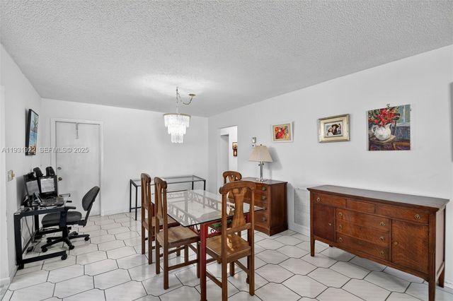 6310 Tall Cypress Circle, Greenacres, FL 33463