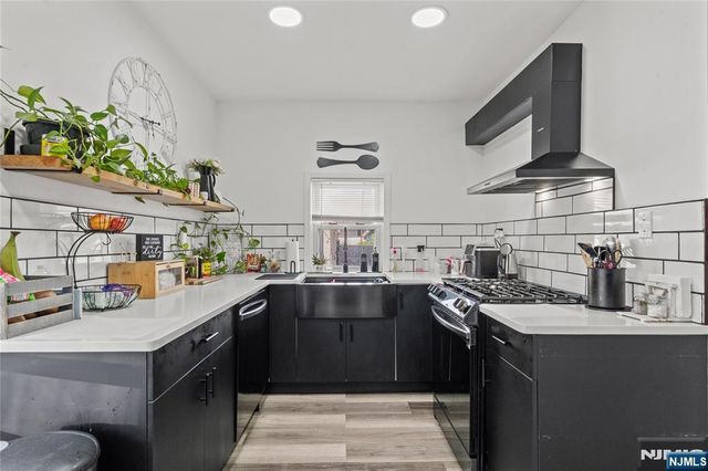 378 27th Street, Paterson, NJ 07514