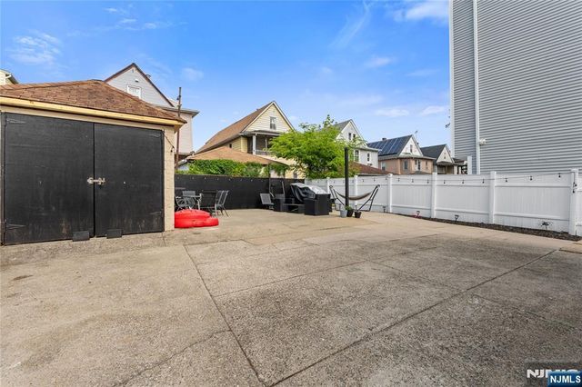 378 27th Street, Paterson, NJ 07514