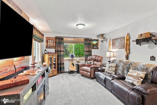 1859 S Hidden View Road, Wasilla, AK 99623