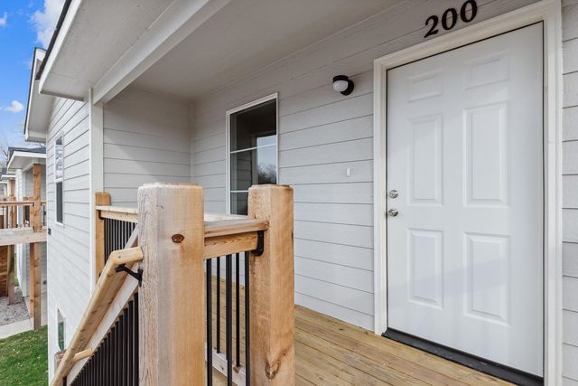 3212-3244 S Victoria Ave, Wichita, KS 67216