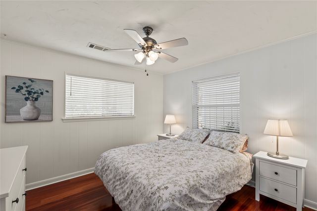 85 Still Harbor Circle, Tool, TX 75143