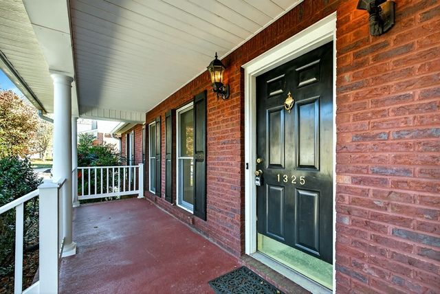 1325 Bridle Path, Cookeville, TN 38501