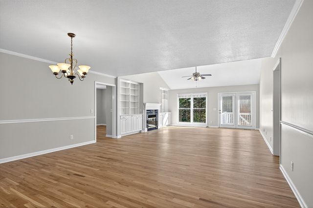 1325 Bridle Path, Cookeville, TN 38501