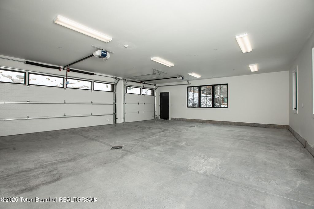 705 RODEO Drive, Jackson, WY 83001 photo 26