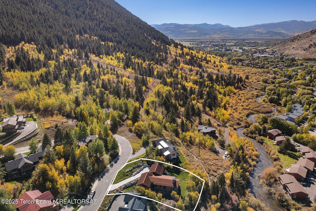 705 RODEO Drive, Jackson, WY 83001 photo 37