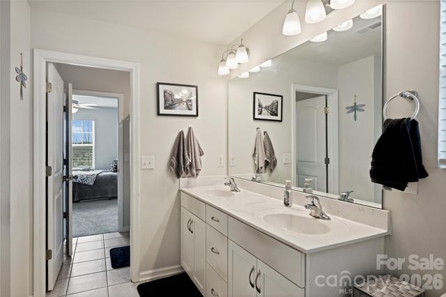 8818 Addingham Drive, Charlotte, NC 28269