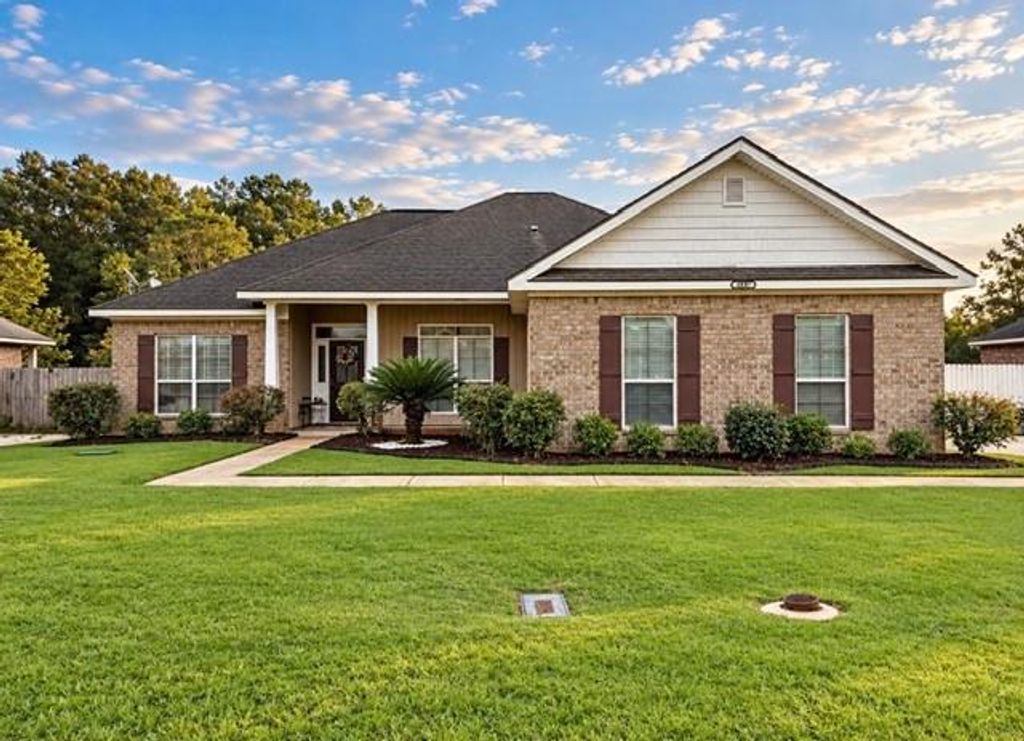 5637 Labrador Trail E, Theodore, AL 36582 — exterior