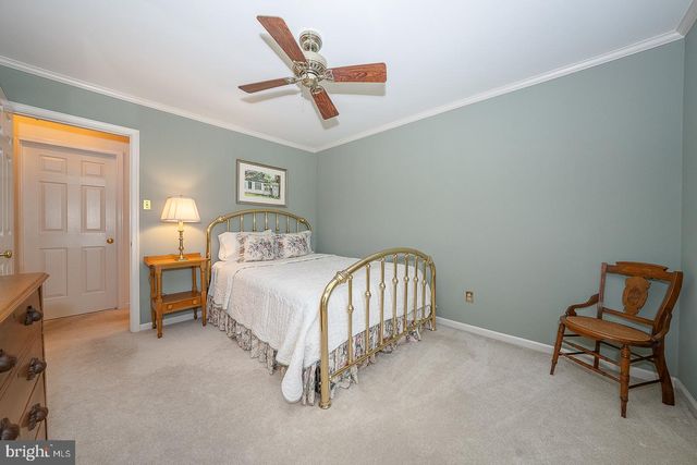 442 CHANDLEE DR, Berwyn, PA 19312