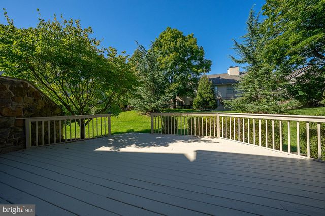 442 CHANDLEE DR, Berwyn, PA 19312