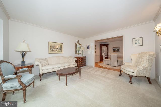442 CHANDLEE DR, Berwyn, PA 19312