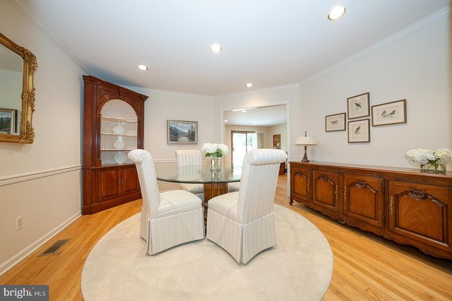 442 CHANDLEE DR, Berwyn, PA 19312