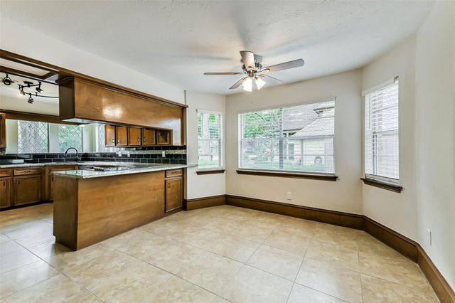 12910 Ivyforest Drive, Cypress, TX 77429