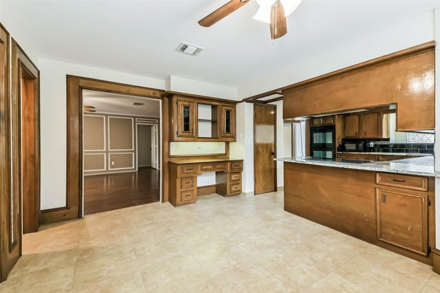 12910 Ivyforest Drive, Cypress, TX 77429