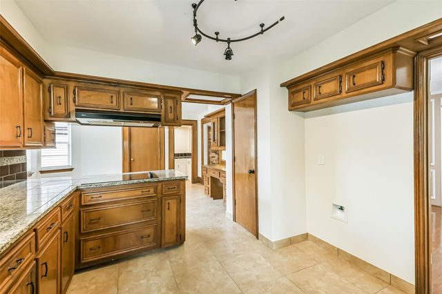 12910 Ivyforest Drive, Cypress, TX 77429